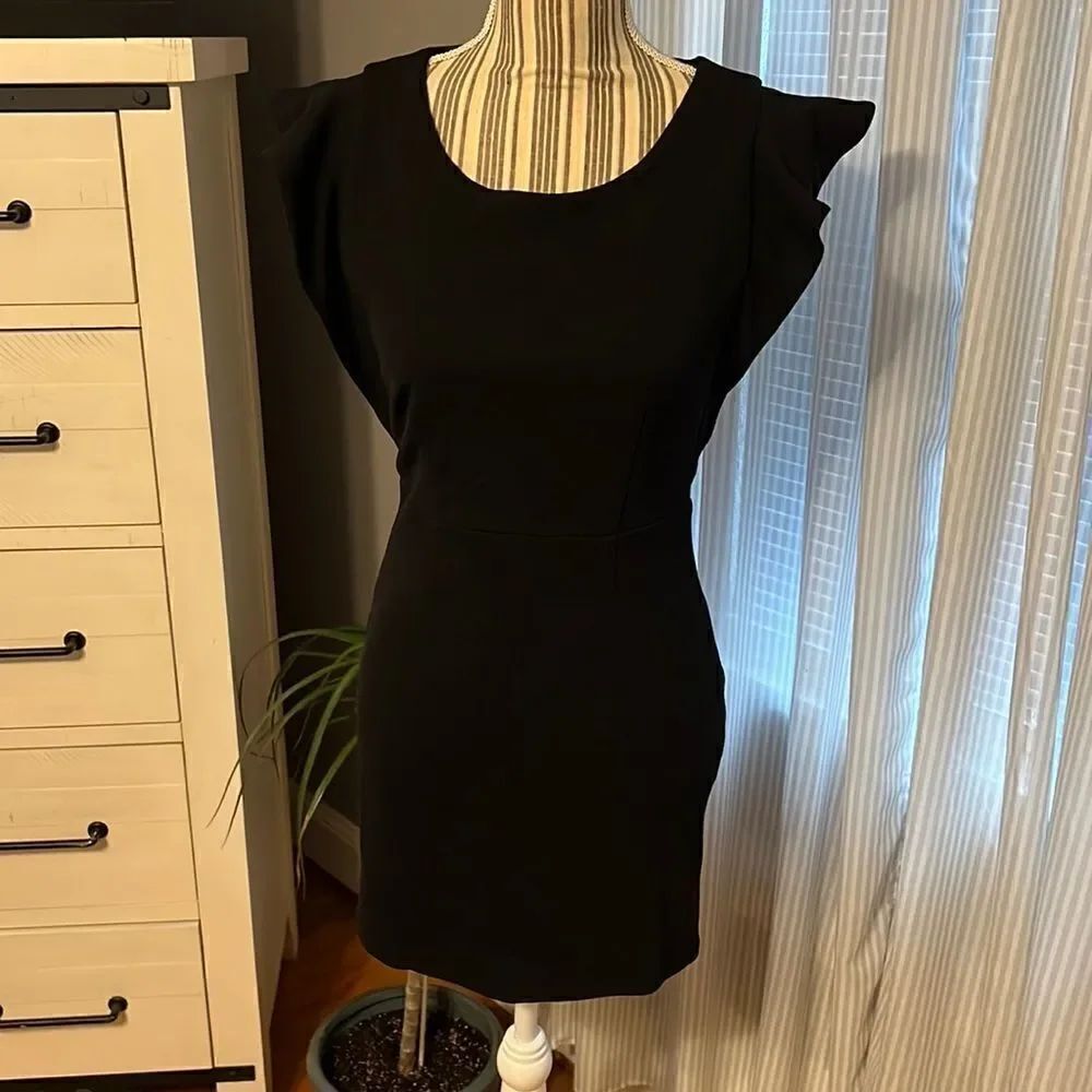 Forever 21 Flutter Sleeve Black Dress. Medium
